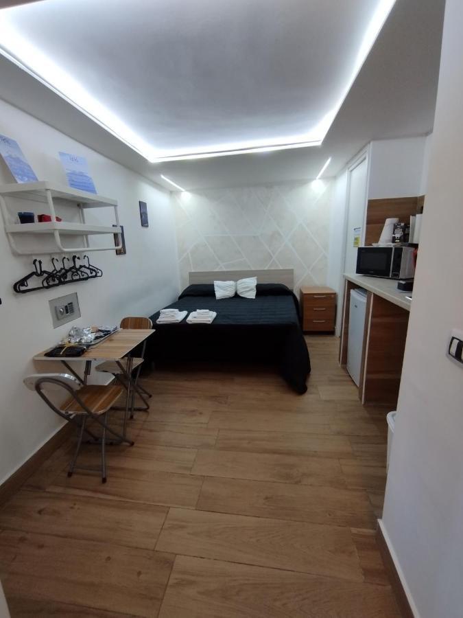 Casa Nina- Camera Ischia Lägenhet Neapel Exteriör bild